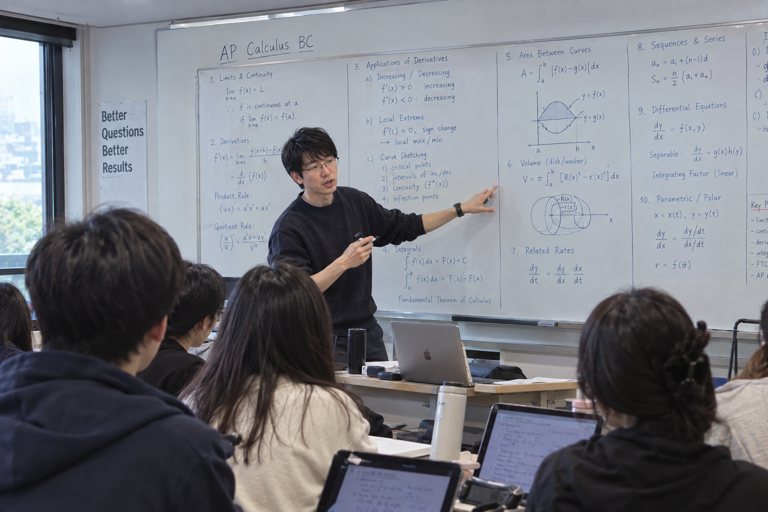 수학 수업에서 AP Calculus BC를 설명하는 장면